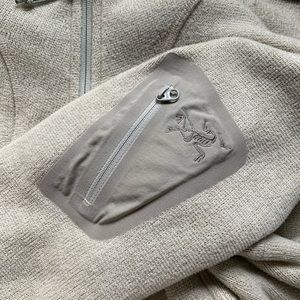 Light brown Arc’teryx fleece zip up